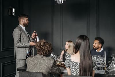 Sommelier