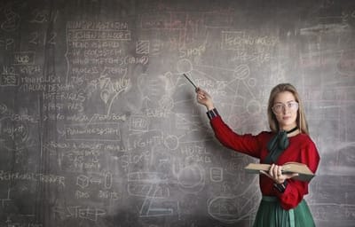 Tutor